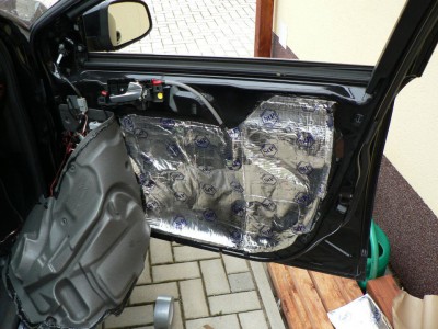 tlumicí materiál.jpg