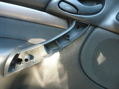 Pak už jen zacvakneme madlo…