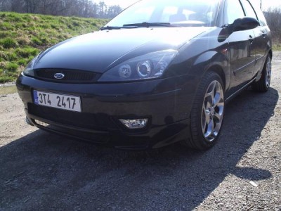 Focus%2030.3.07%20014[1].jpg