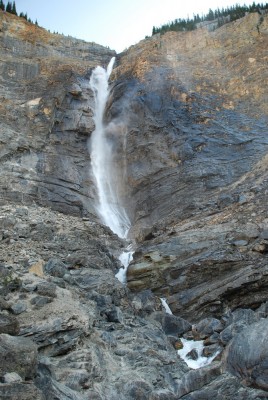 Takakkaw Falls.jpg